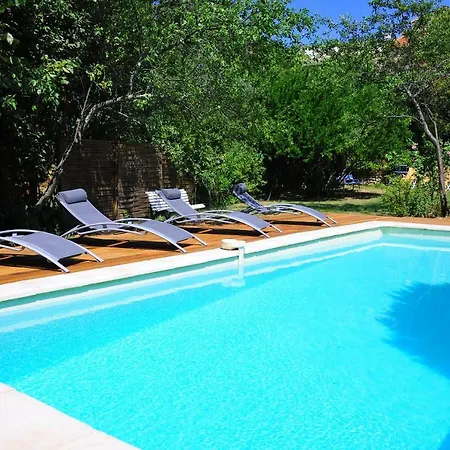 De Clary Pensión 4*